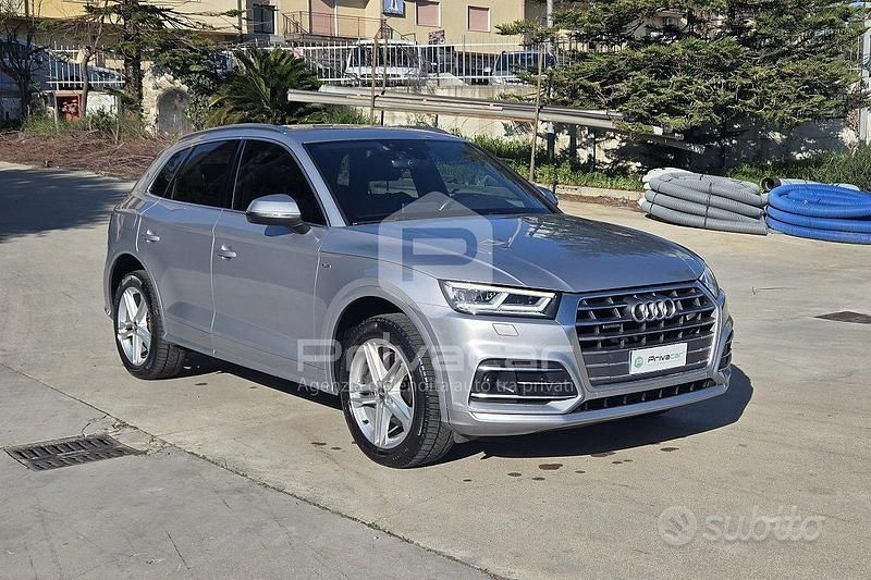 Usata Audi Q5 S-line plus 190 CV (139 kW) 2020 Grigio SUV