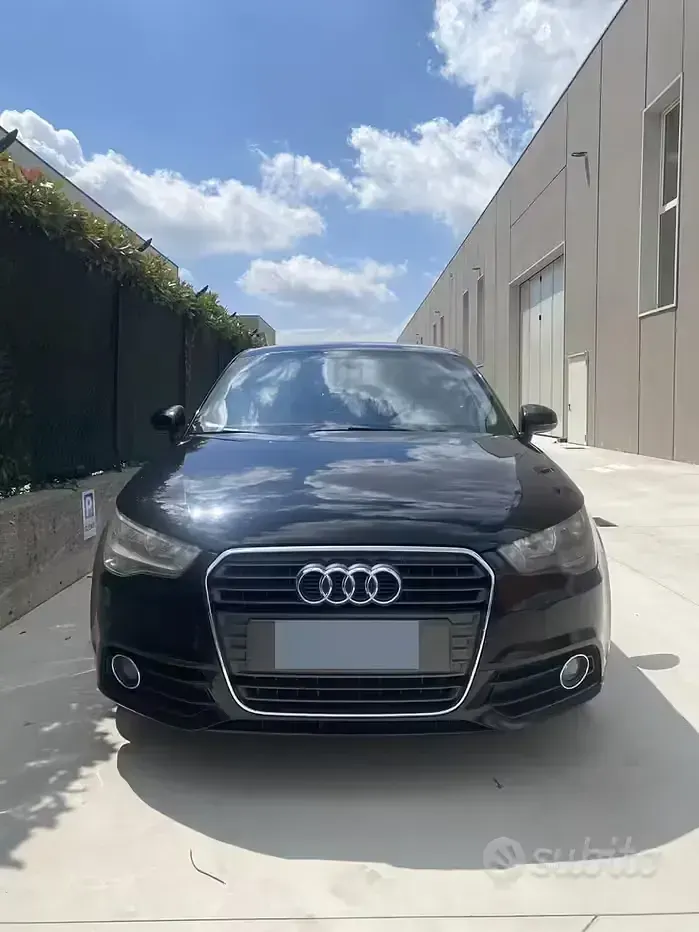 Usata Audi A1 Sportback Comfort 86 CV (63 kW) 2013 Nero Utilitaria
