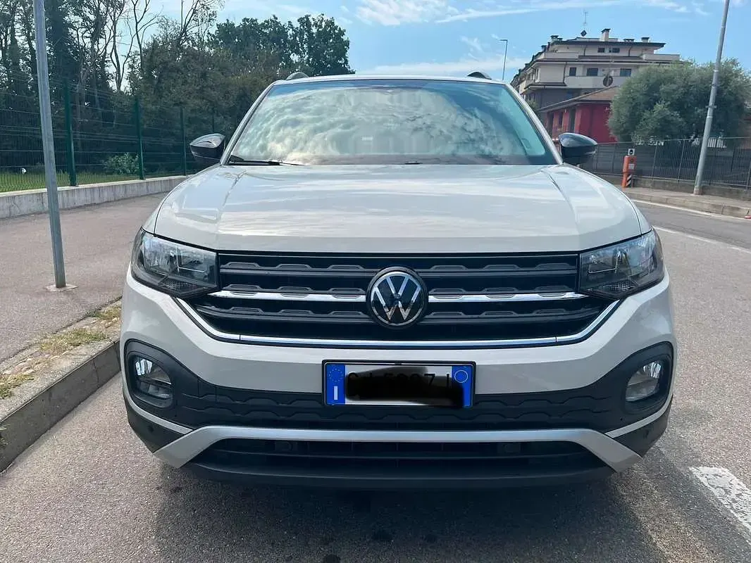 Usata VW T-Cross Style 95 CV (69 kW) 2022 Grigio SUV