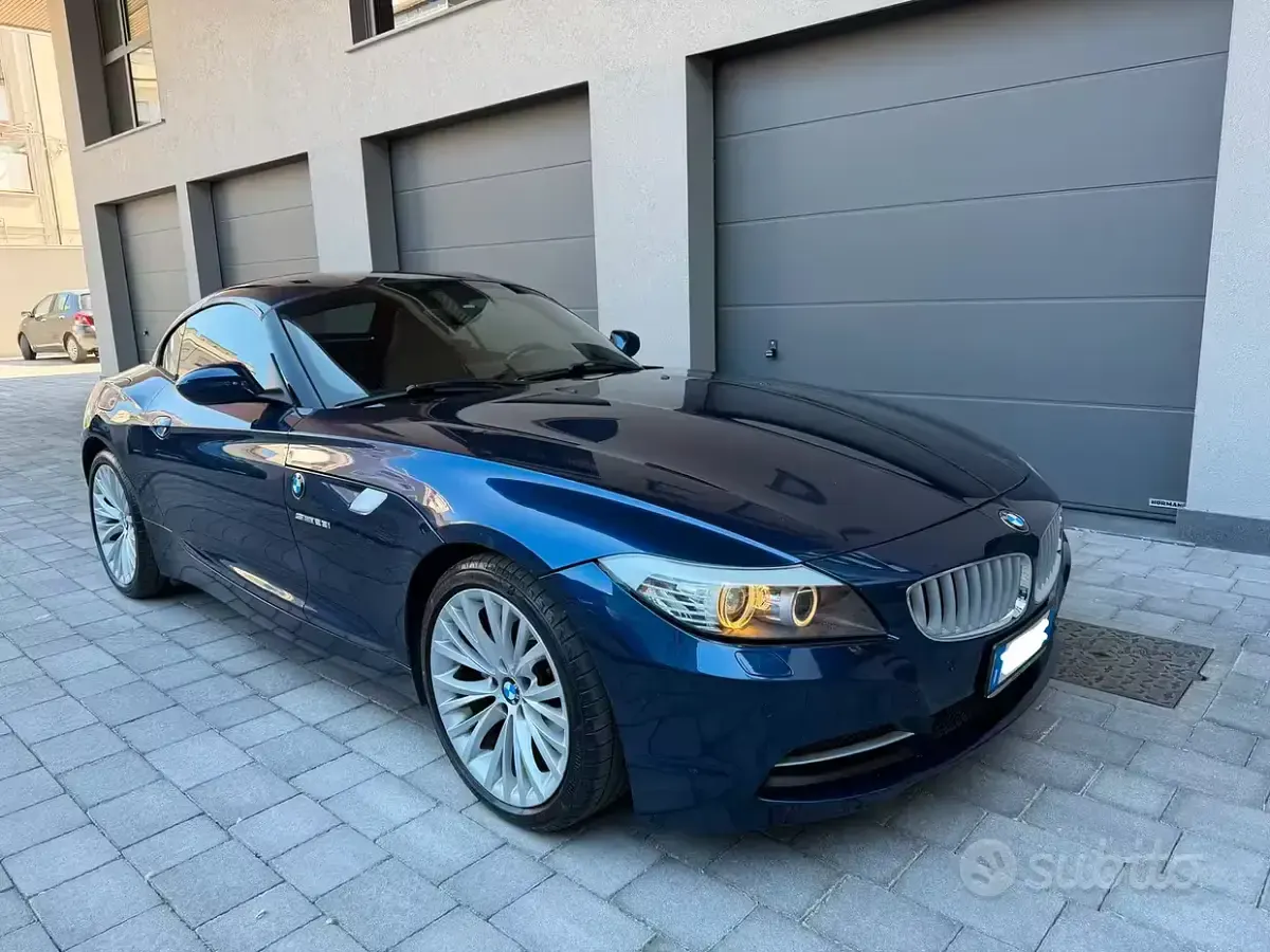 Usata BMW Z4 204 CV (150 kW) 2010 Bluazzurro Cabrio