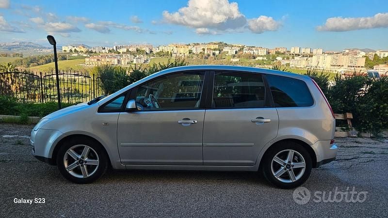 Grigio Usata 2007 Ford C-MAX Monovolume | 2200 € (Ottimo prezzo) - Immagine 1/4