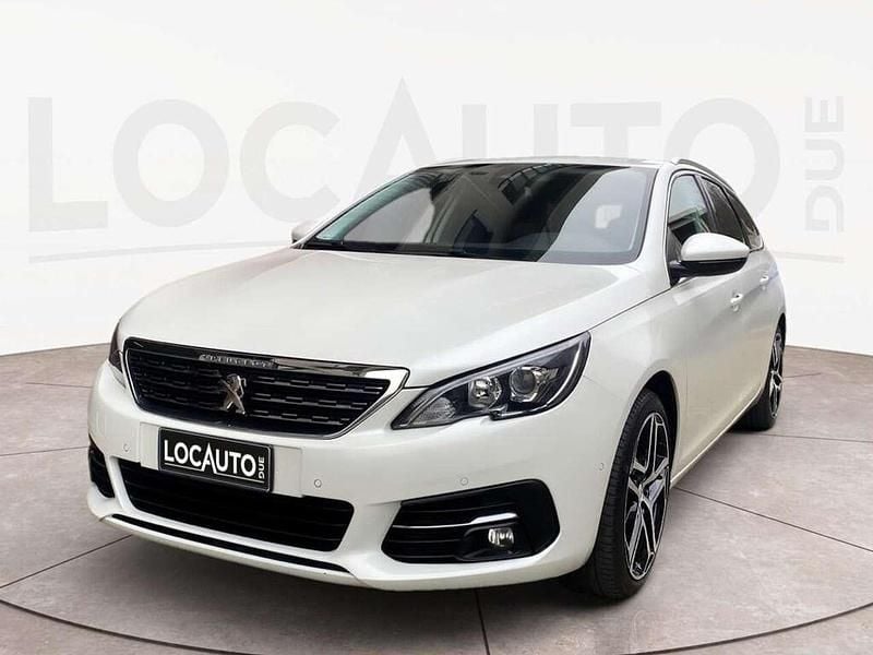 Usata Peugeot 308 SW Allure 120 CV (88 kW) 2018 Bianco Station wagon