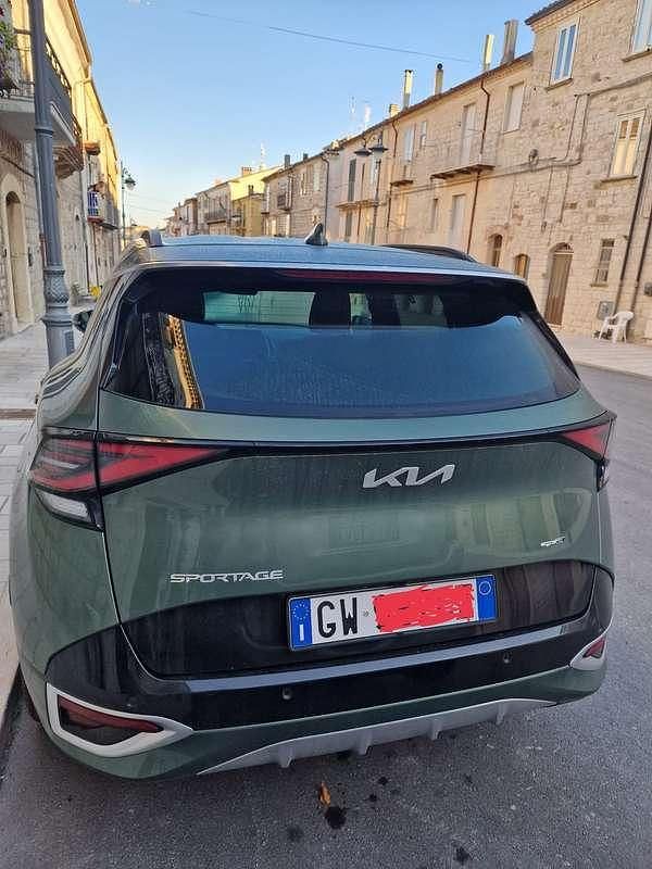 Usata Kia Sportage 136 CV (100 kW) 2025 Verde SUV