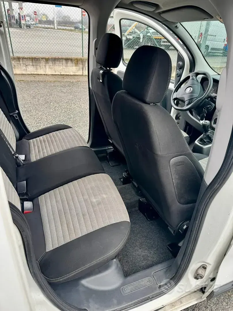 Usata Fiat Qubo Trekking 77 CV (56 kW) 2009 Bianco Monovolume