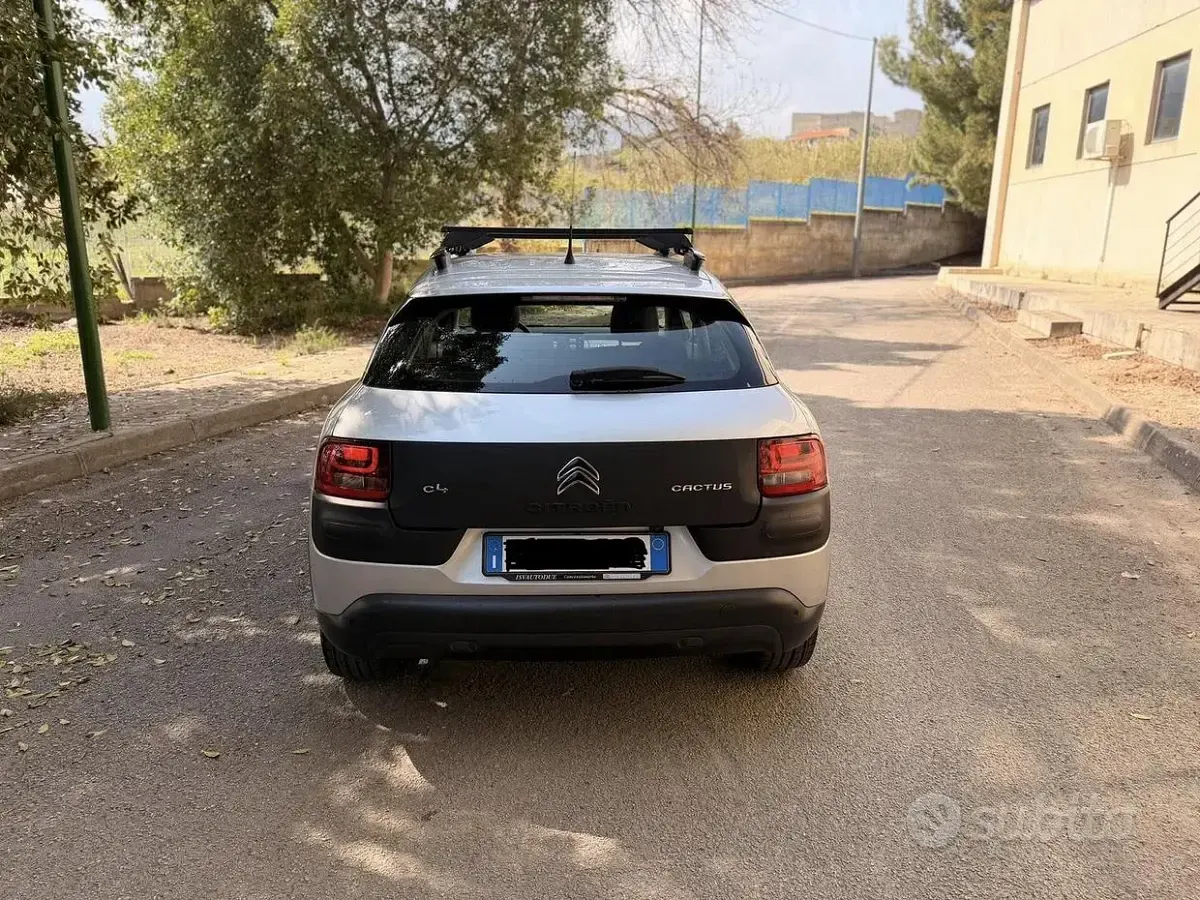 Usata Citroën C4 105 CV (77 kW) 2017 Grigio Berlina