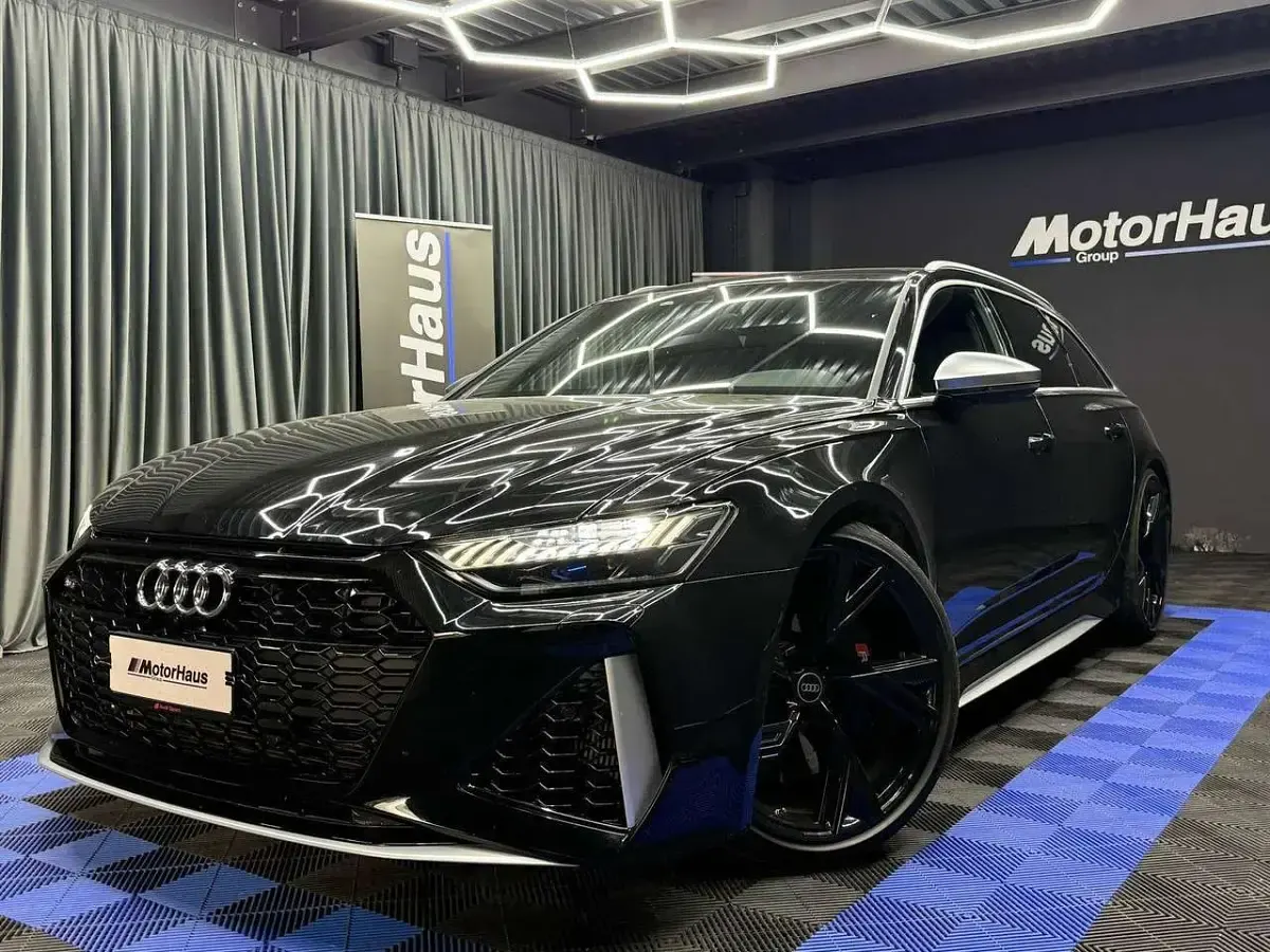 Usata Audi RS6 Ambiente 600 CV (441 kW) 2023 Nero Station wagon