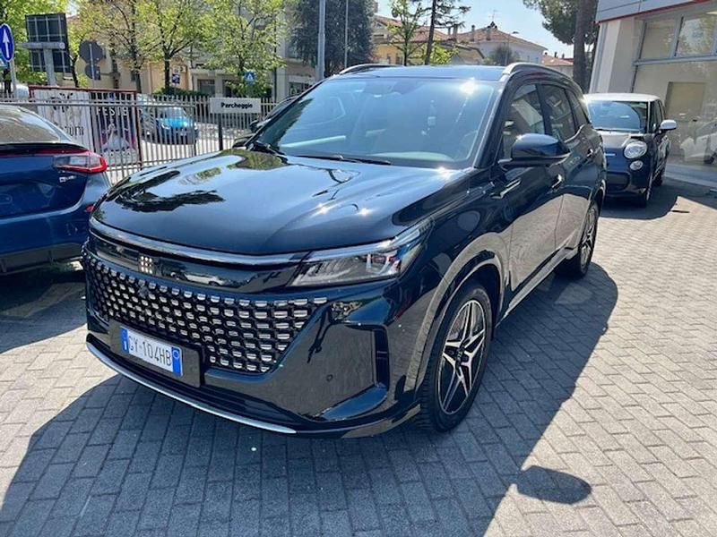 Usata DFSK E5 102 CV (75 kW) 2025 Nero SUV