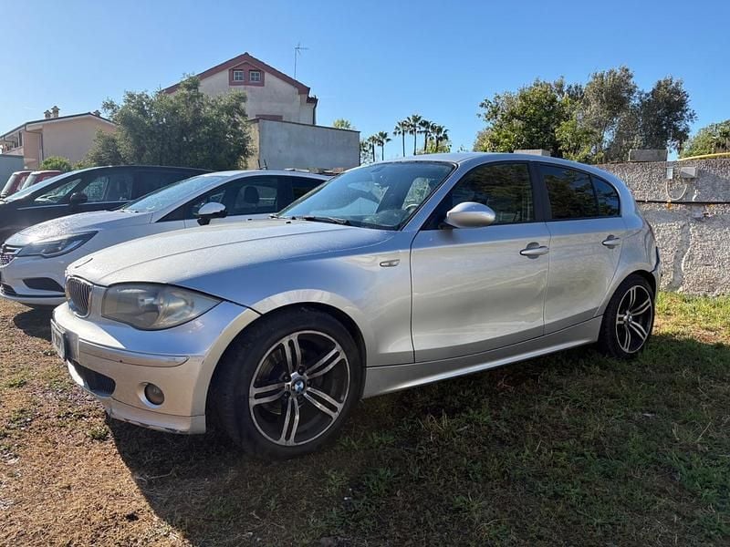 Usata BMW 120 Comfort Edition 163 CV (119 kW) 2006 Grigio Utilitaria