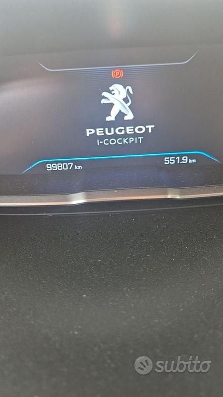 Usata Peugeot 3008 120 CV (88 kW) 2018 SUV