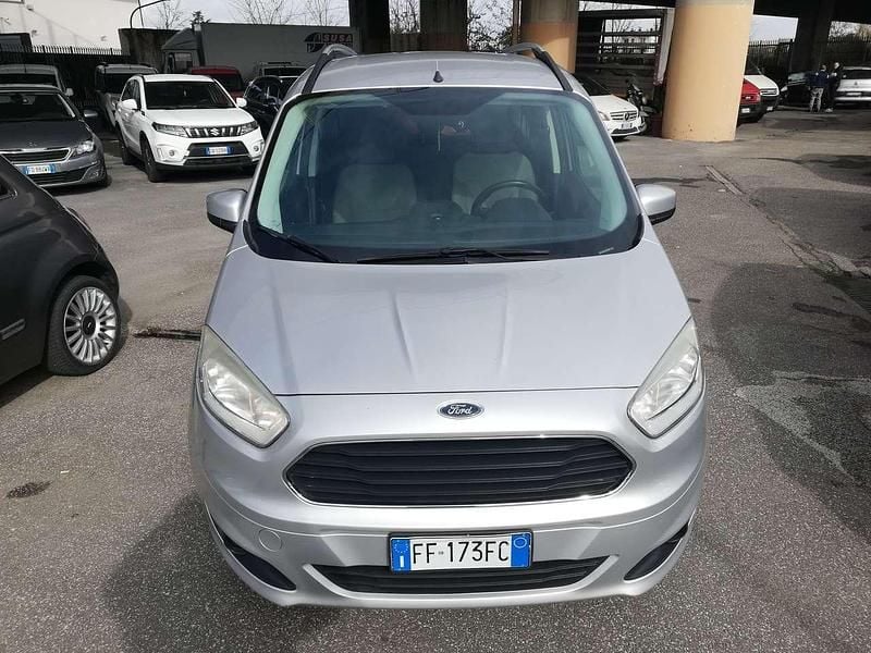 Usata Ford Tourneo 101 CV (74 kW) 2016 Argento Furgone