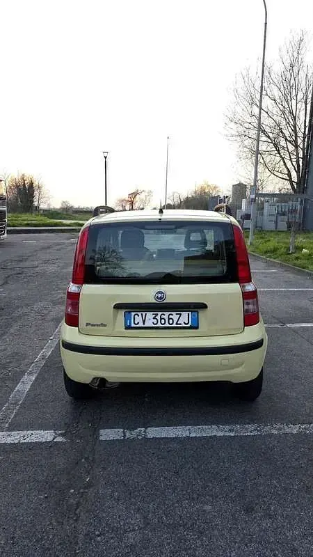 Usata Fiat Panda 60 CV (44 kW) 2005 Utilitaria