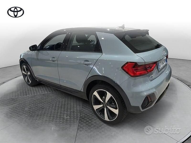 Usata Audi A1 116 CV (85 kW) 2024 Verde SUV
