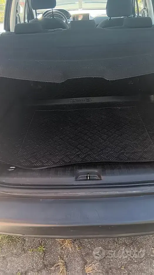 Usata Peugeot 2008 Active 92 CV (67 kW) 2014 Marrone SUV