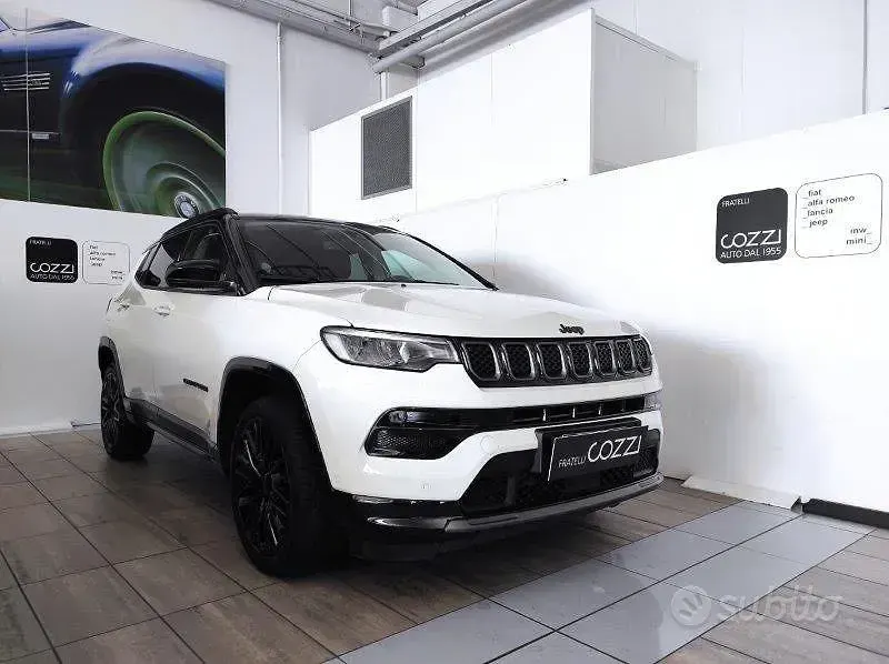 Usata Jeep Compass 131 CV (96 kW) 2024 Bianco SUV