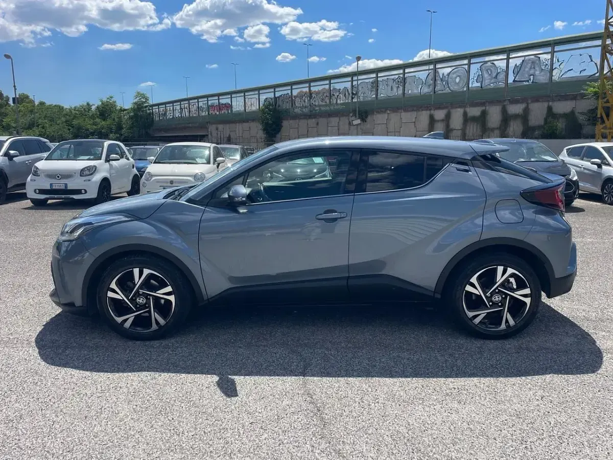 Usata Toyota C-HR Trend 97 CV (71 kW) 2023 Grigio SUV
