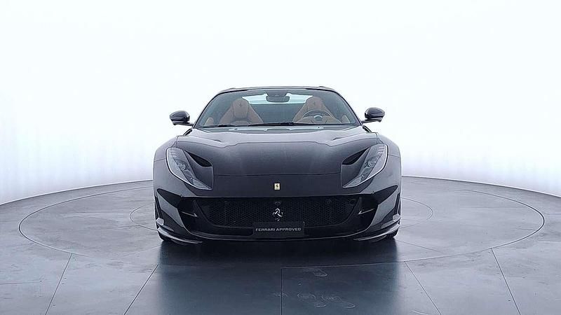 Usata Ferrari 812 795 CV (584 kW) 2022 Nero Cabrio