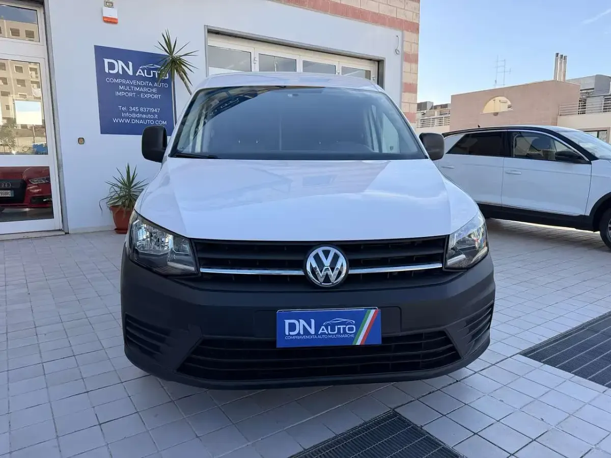 Usata VW Caddy 102 CV (75 kW) 2016 Bianco Monovolume