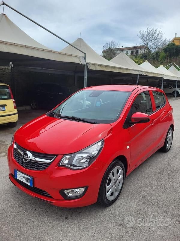 Usata Opel Karl Cosmo 75 CV (55 kW) 2016 Rosso Utilitaria