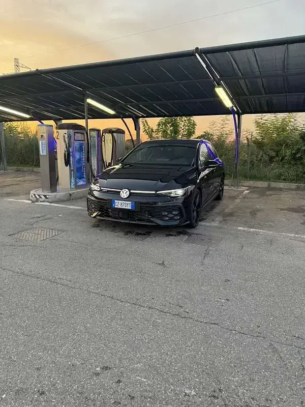 Usata VW Golf VIII GTI 265 CV (194 kW) 2025 Berlina