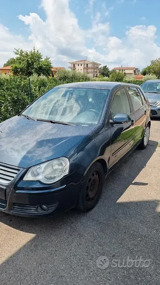 Usata VW Polo 80 CV (58 kW) 2006 Grigio Utilitaria