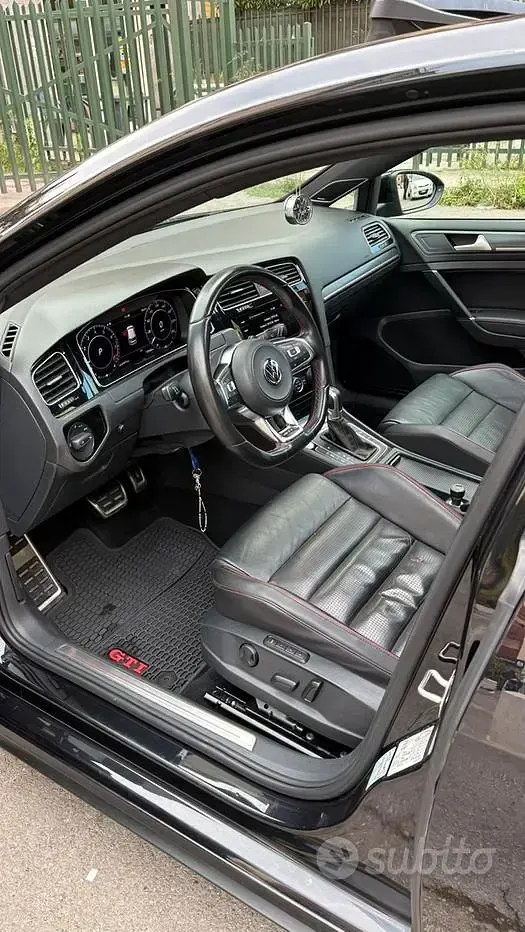 Usata VW Golf VII GTI 245 CV (180 kW) 2019 Nero Berlina