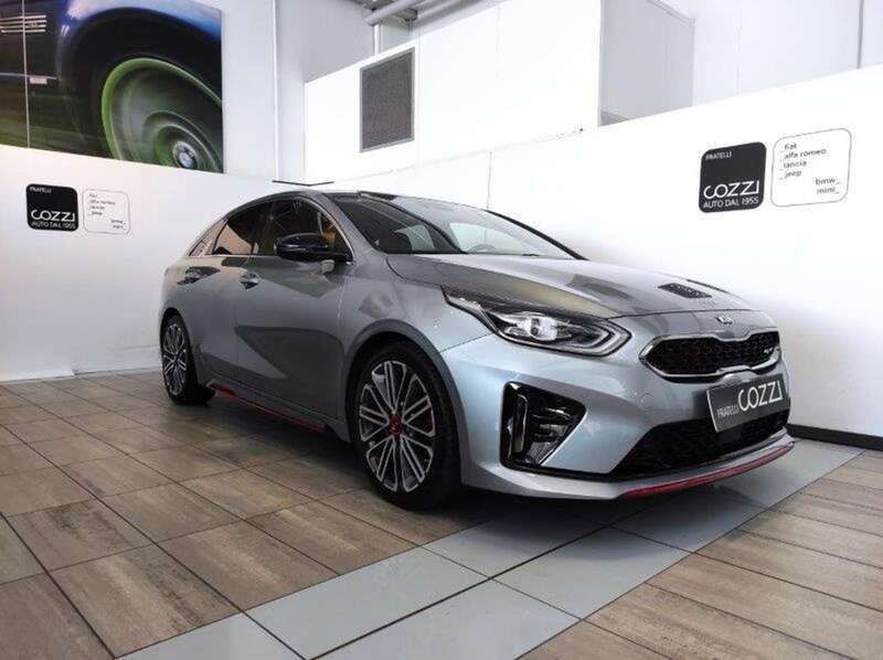 Grigio medio Usata 2020 Kia ProCeed Due volumi | 19.900 € (Buon prezzo) - Immagine 1/4