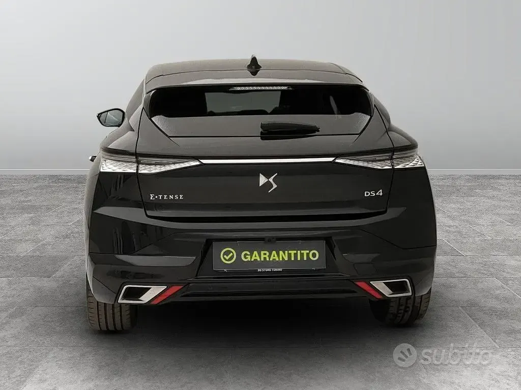 Usata DS Automobiles DS4 180 CV (132 kW) 2022 Nero SUV