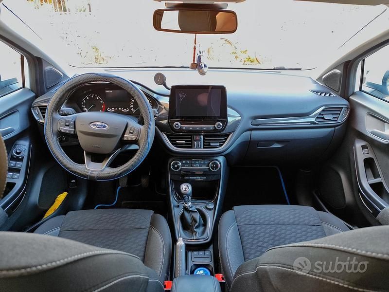 Usata Ford Puma Titanium 125 CV (91 kW) 2022 Bianco SUV