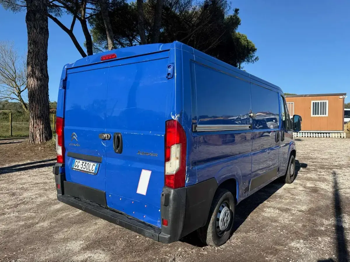 Usata Citroën Jumper 140 CV (102 kW) 2021 Blu/azzurro Monovolume
