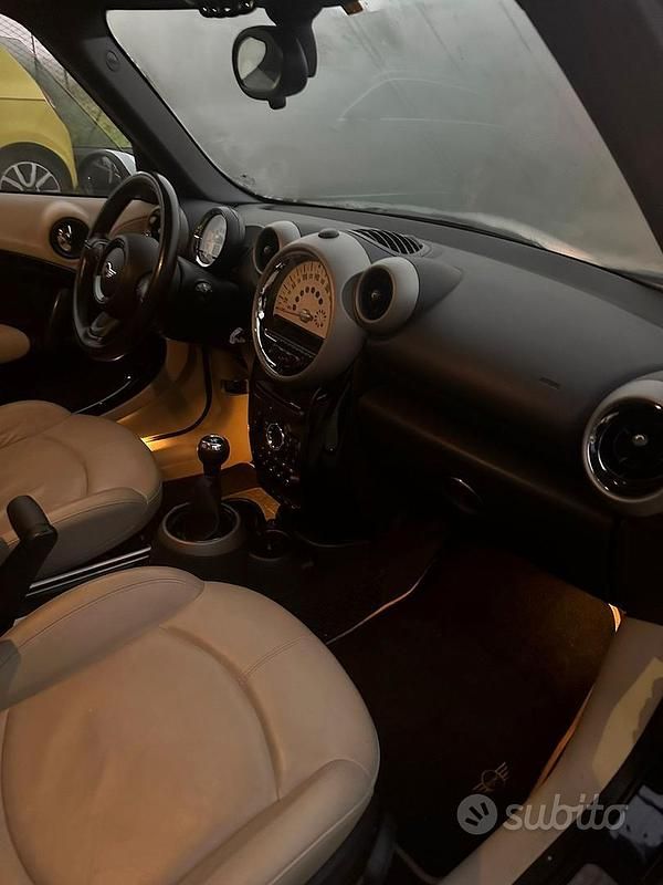 Usata Mini Countryman 143 CV (105 kW) 2011 Blu SUV