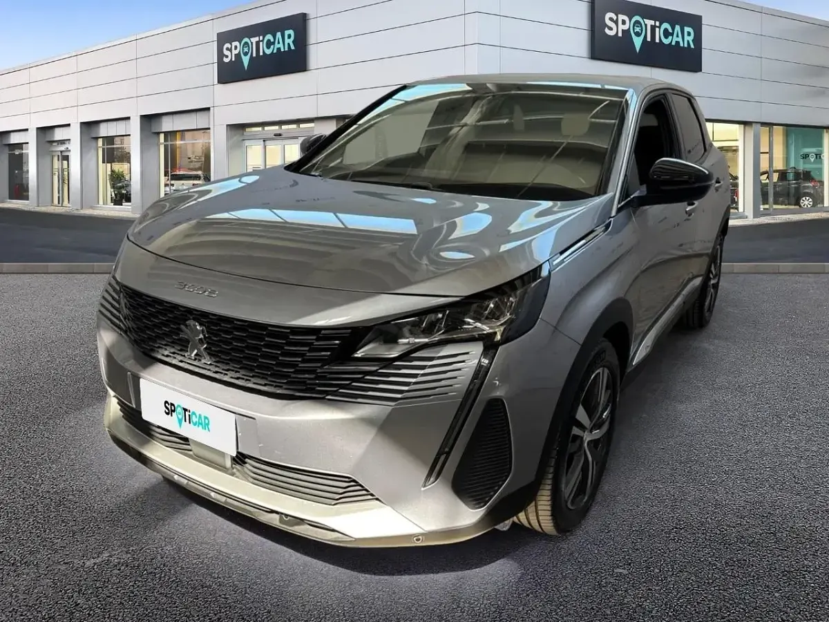 Usata Peugeot 3008 Allure 136 CV (100 kW) 2024 SUV