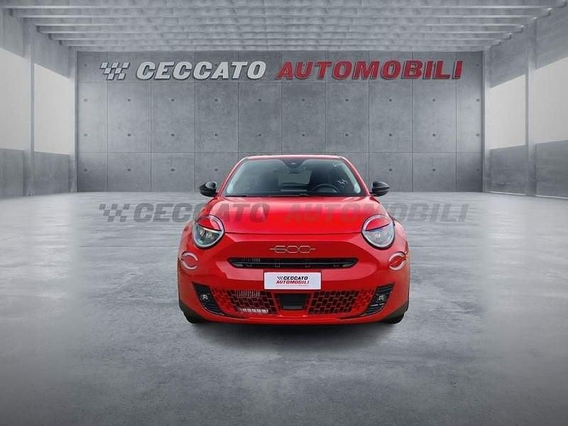 Nuova Fiat 600 110 CV (80 kW) 2025 Rosso SUV