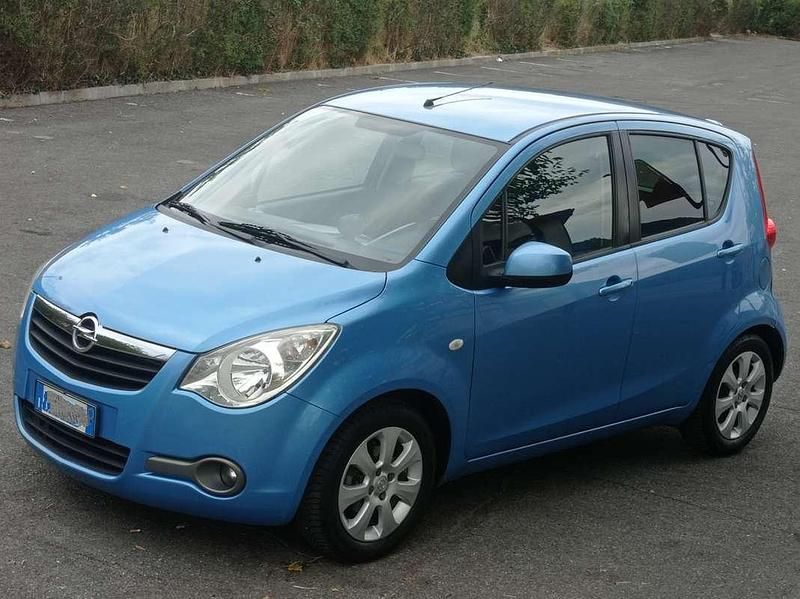 Usata Opel Agila Enjoy 86 CV (63 kW) 2010 Nero Utilitaria