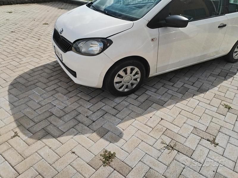 Bianco Usata 2016 Skoda Citigo Due volumi | 1700 € (Super prezzo) - Immagine 1/4