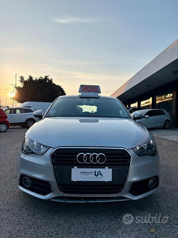 Usata Audi A1 Ambition 105 CV (77 kW) 2012 Grigio Utilitaria