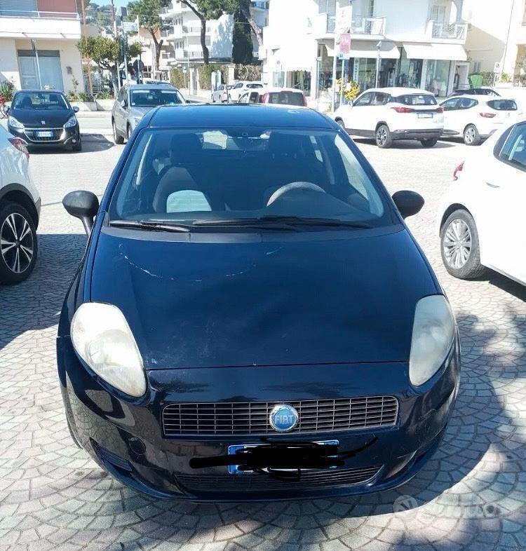 Usata Fiat Grande Punto 2006 Blu Utilitaria