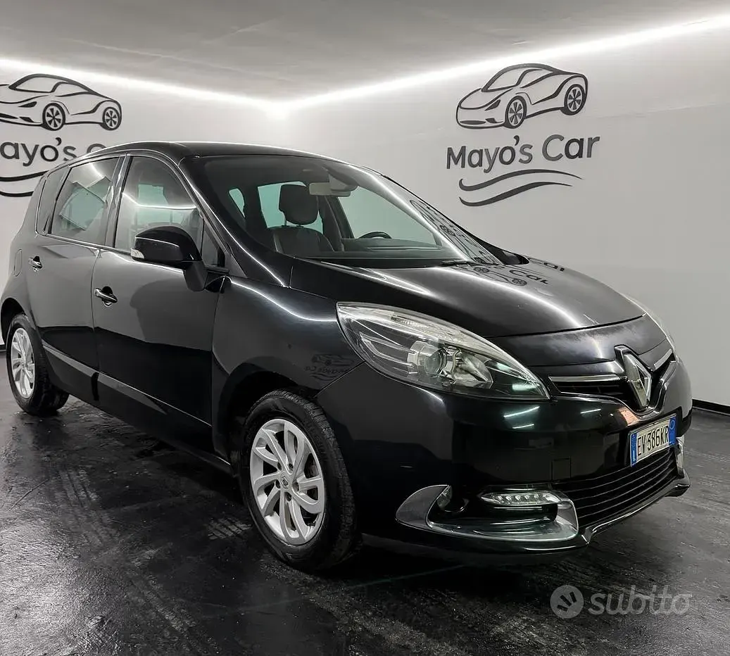 Usata Renault Scénic 110 CV (80 kW) 2014 Nero Monovolume