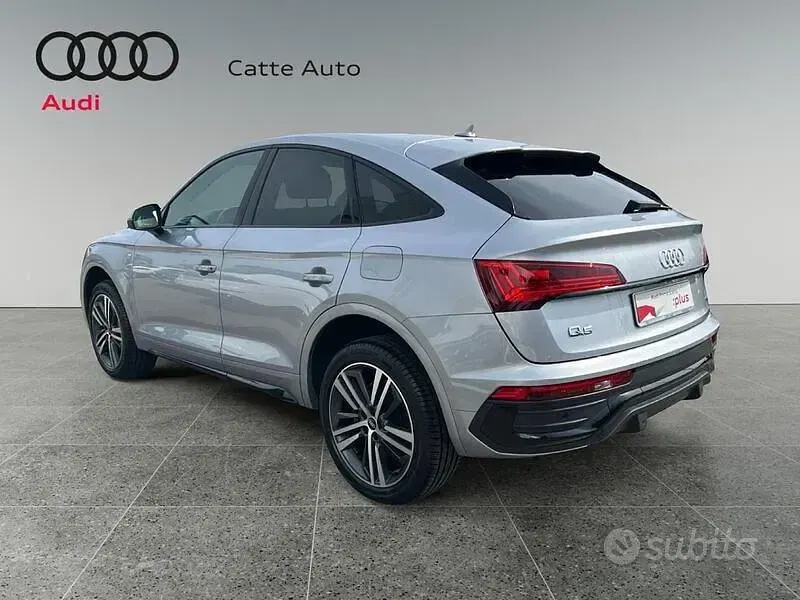 Usata Audi Q5 Sportback S-line plus 367 CV (269 kW) 2021 Argento floret metallizzato SUV