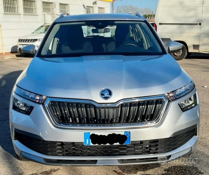 Usata Skoda Kamiq Ambition 110 CV (80 kW) 2023 Grigio SUV