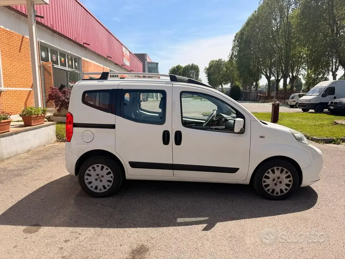 Occasion Fiat Qubo Trekking 95 ch (69 kW) 2011 Blanc Monospace