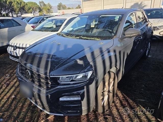 Usata VW T-Roc Style 116 CV (85 kW) 2021 Grigio SUV