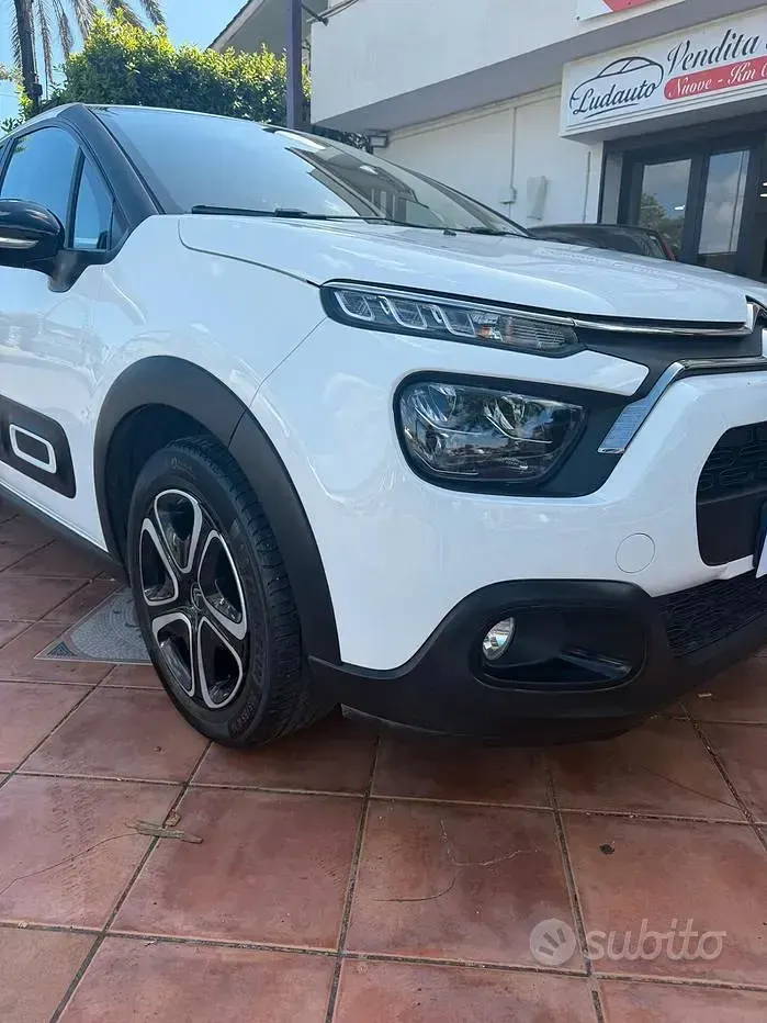 Usata Citroën C3 PureTech 83 CV (61 kW) 2023 Bianco Utilitaria