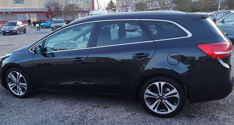 Usata Kia Ceed GT GT-Line 116 CV (85 kW) 2016 Nero Station wagon