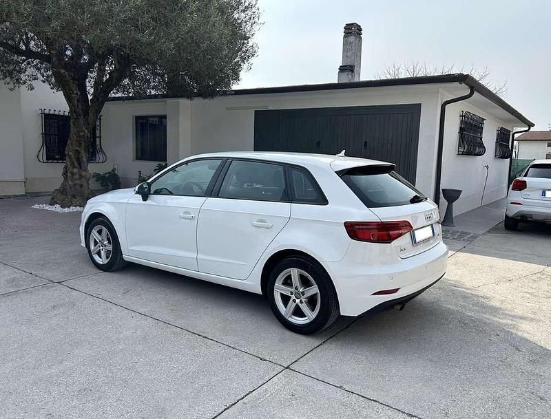 Usata Audi A3 Sport 110 CV (80 kW) 2016 Bianco Berlina