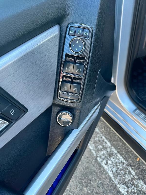 Usata Mercedes GLK250 204 CV (150 kW) 2011 Grigio SUV