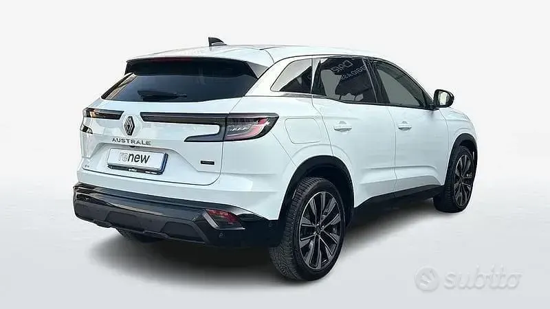 Usata Renault Austral Techno 130 CV (95 kW) 2023 Bianco SUV