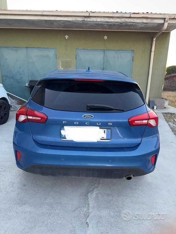 Usata Ford Focus Business Edition 125 CV (91 kW) 2019 Blu Berlina