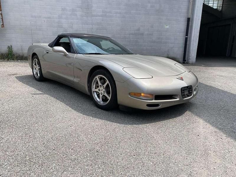 Usata 1998 Chevrolet Corvette Cabrio | 33.000 € - Immagine 1/2
