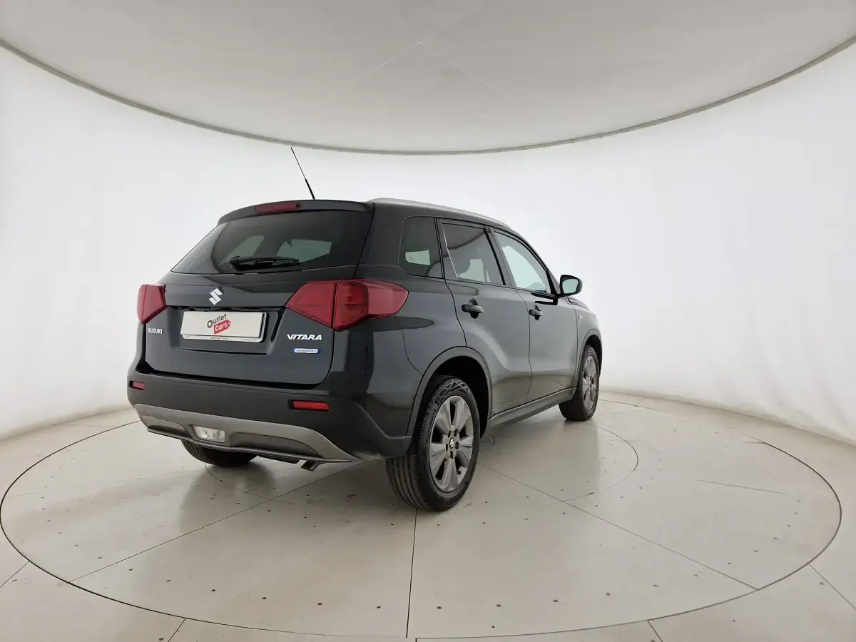 Usata Suzuki Vitara Cool 129 CV (94 kW) 2023 Nero SUV