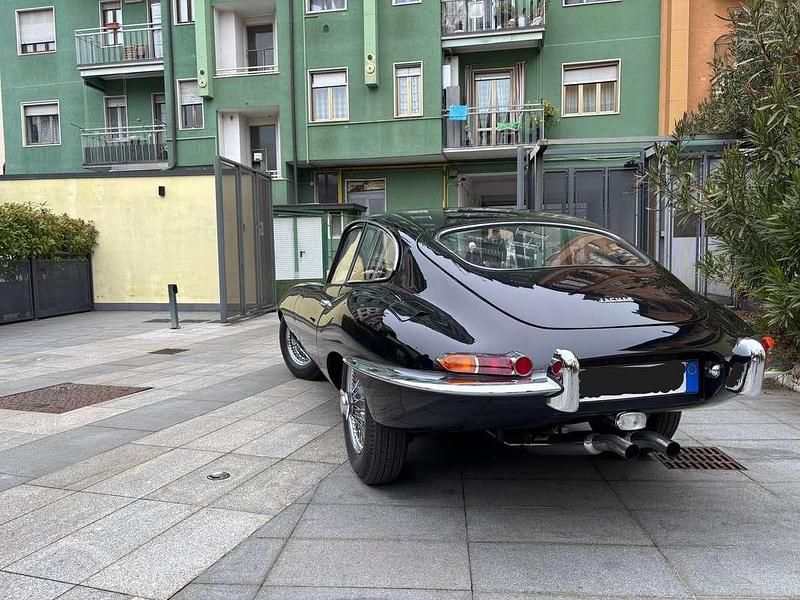 Usata Jaguar E-Type 265 CV (194 kW) 1964 Nero Coupé